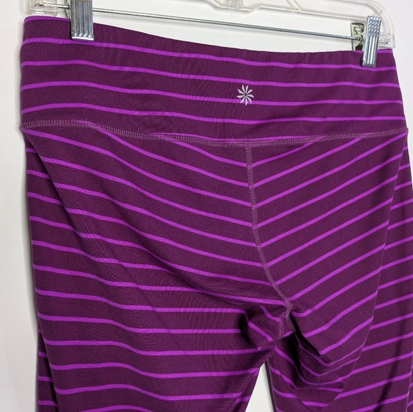 ✨3/$15 Athleta Purple Striped Crop Workout Exercise Athletic Legging M - Picture 5 of 10